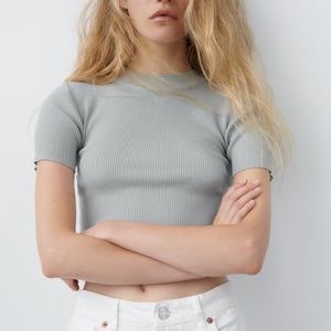 Zara Short Sleeve Grey Backless Crop Top Size M